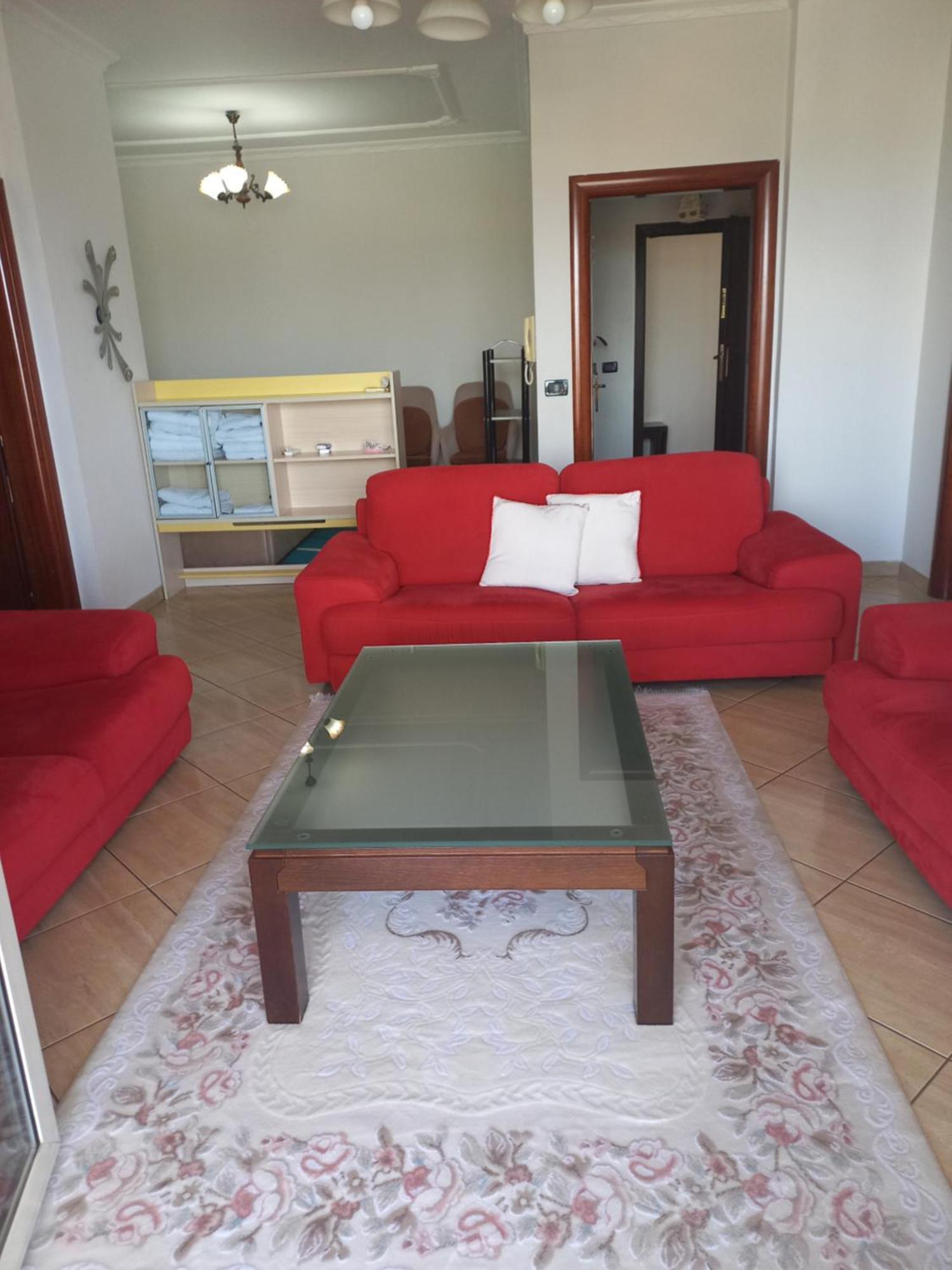Flodril Appartment Durrës Esterno foto